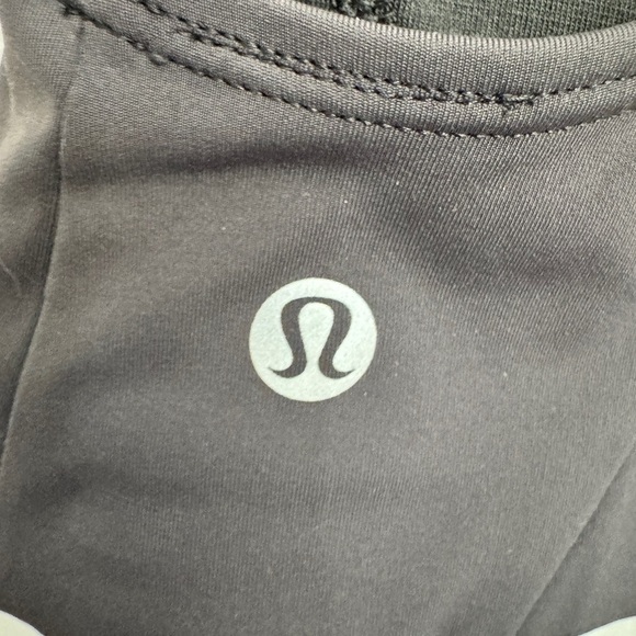 Lululemon Tough Train High-Neck Bra - Picture 7 of 8